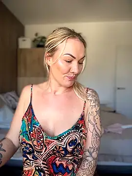 NastyMilf_ Live XXX-chat