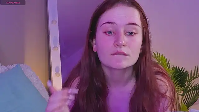 XXX chat uživo modela L1ittle_kitty_