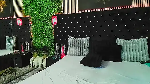 InannaStar Live XXX-chat