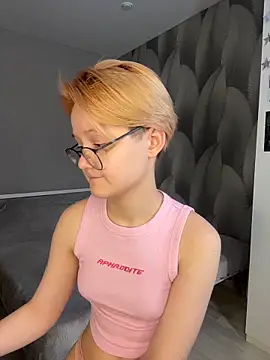 Chat XXX ao vivo de LuunaDorean