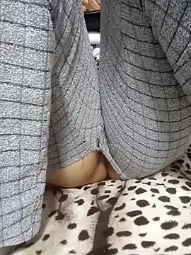 Bombamom Chat XXX live