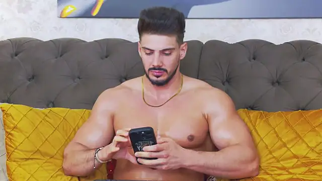 Chatroom XXX en direct de DustinKeent