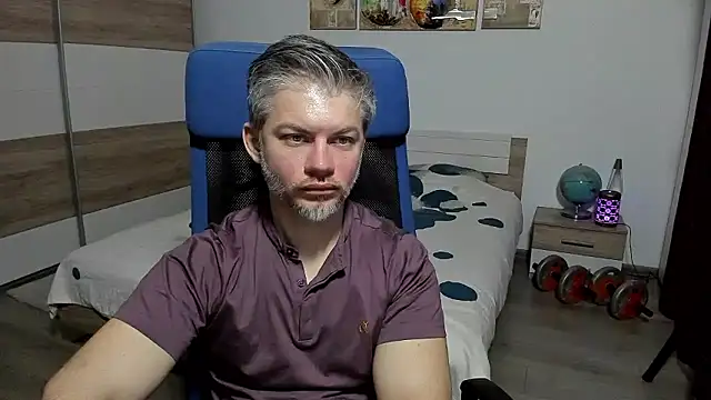 RobbyShawz's Webcam Show