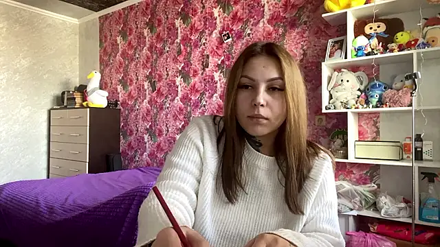 TraciBallena Adlı Modelin Canlı XXX Sohbeti