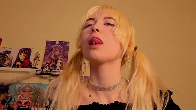 Iris_Ivory Live XXX-Chat