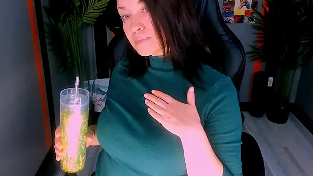 AnaMills Live XXX-Chat