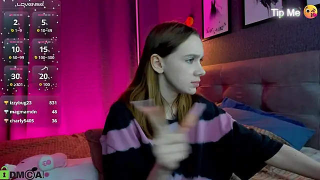 Lesi_Moonie01: онлайн-секс-чат