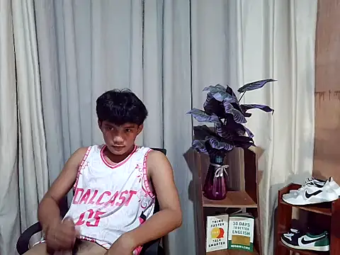 marksurelyhard Show Webcam