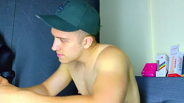 ALANNFERRER 即時 XXX 聊天