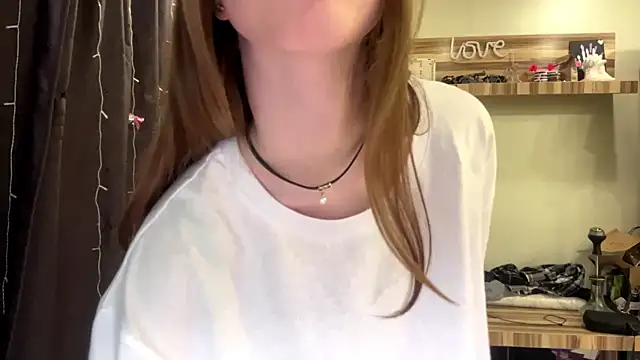 Chat +18 de PollyDream ao vivo