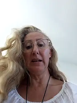 Chat XXX en directo de MILEIDE980