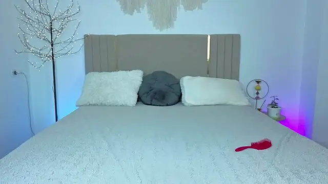 Silena_sky লাইভ XXX চ্যাট