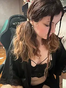 Pertunjukan Kamera Web DaisyVibesss