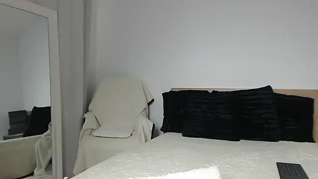 Layla23a – Live XXX-chat