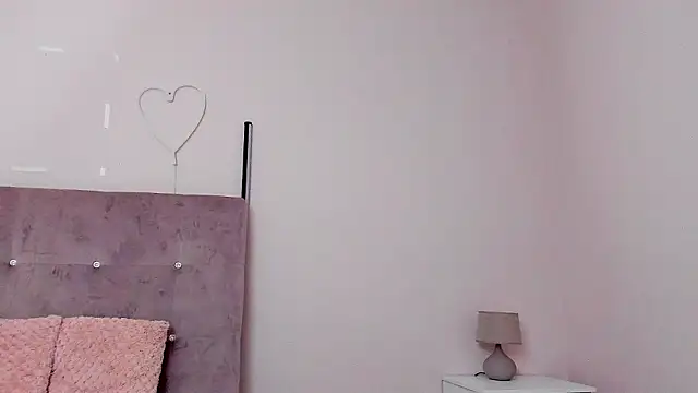 Ivorym00n Live XXX-chat