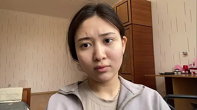 Sembang XXX Secara Langsung YourMiIa