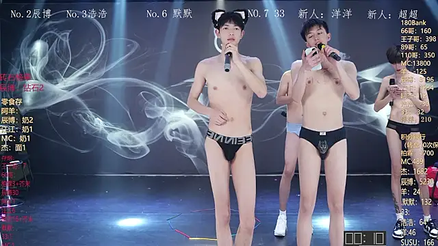 MS-180- Live XXX Chat