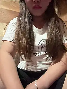 Chat XXX en directo de Naoo_Chan01