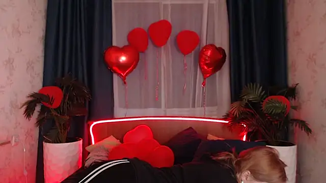 دردشة StripGyrl الجنسية المباشرة