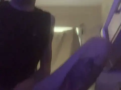 mcperson222's Live XXX Chat