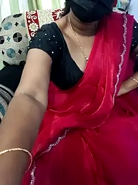 Show de Tinarosy13 na webcam