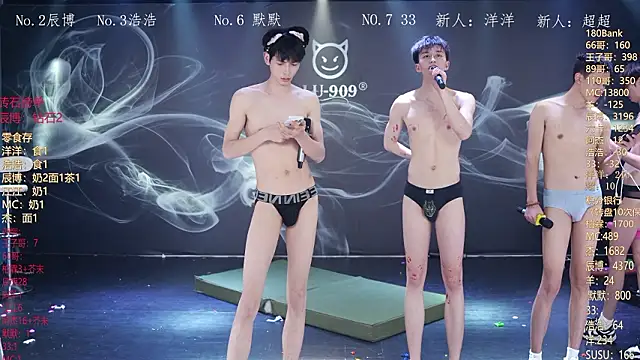 XXX chat uživo modela MS-180-