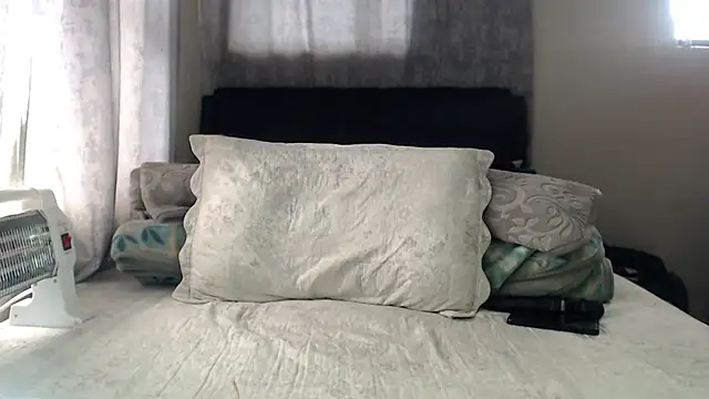 leanna23: онлайн-секс-чат