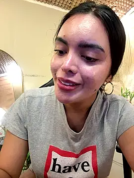 دردشة TS-SimplyTheBest الجنسية المباشرة