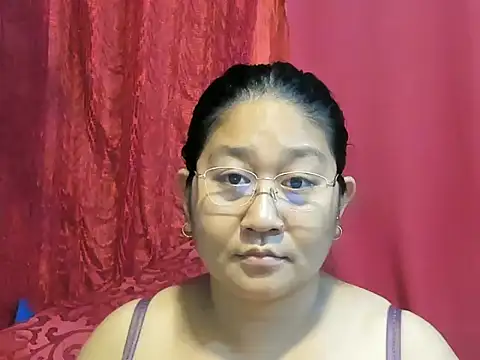 PINAYSUNSHINE38 Show in webcam
