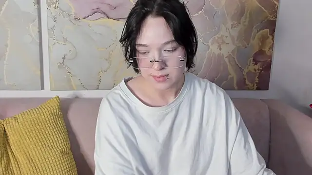 fiamoory 即時 XXX 聊天