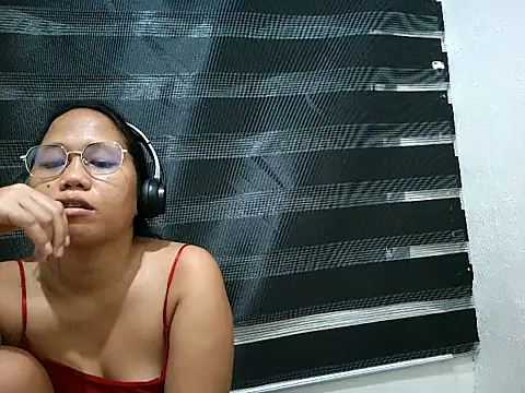 SpankyMyAss69 Show Webcam