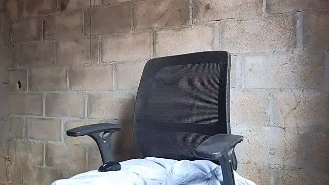 XXX chat uživo modela nzanizy