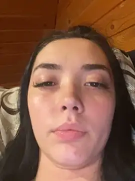 Živý XXX chat HoTMiA666