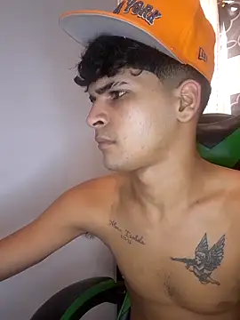 Chatroom XXX en direct de Alejandro_12314