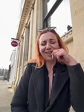 PervyxMilfxx: онлайн-секс-чат