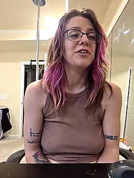 Pokazy przed kamerką – Call_Me_Janey