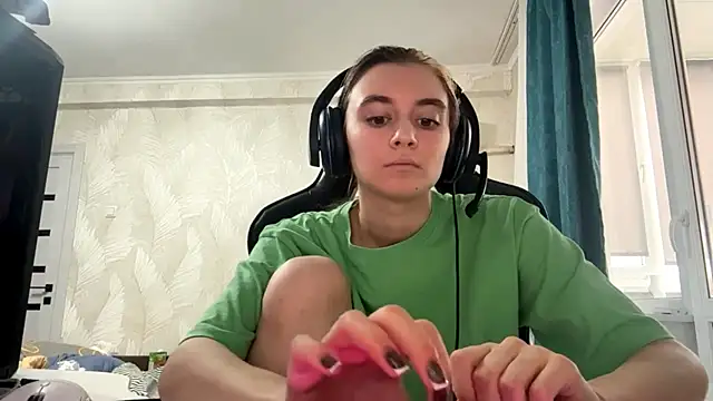 PluralPalaver's Live Chat Room