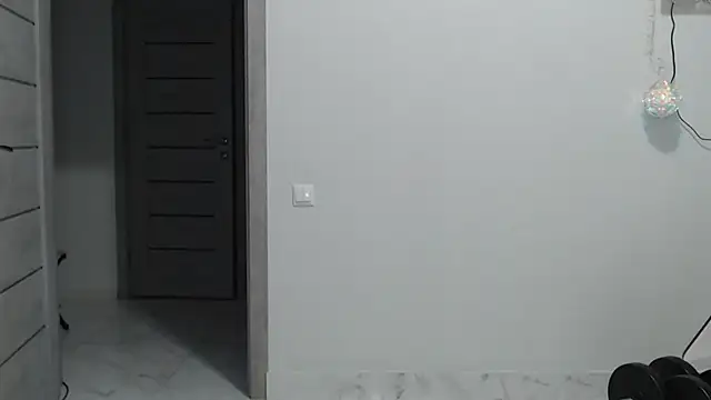 maxi_foxxx – Naživo XXX chat