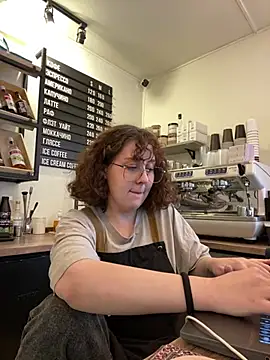 แชท XXX สดของ cinnabon_