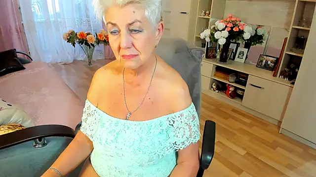 HotandMature Live XXX-chat