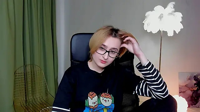 Chatroom XXX en direct de LixeLuna