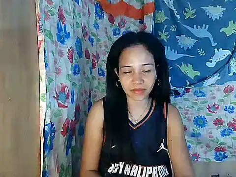 PinaySkinnyGirl Live XXX Chat