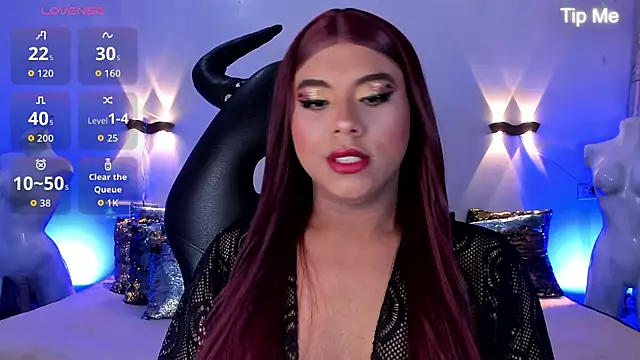 Chat +18 de Emili_Roux ao vivo