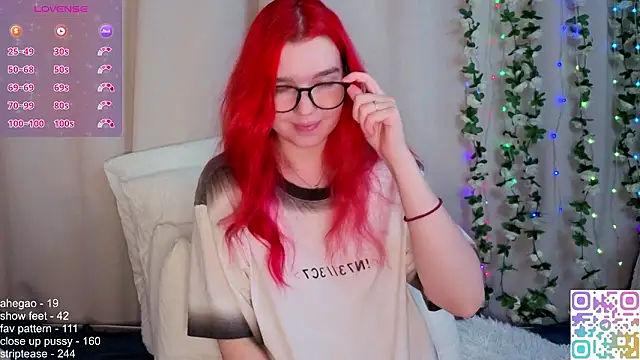 little_Teya – Naživo XXX chat