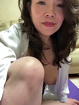 anna_kk 网络视讯表演