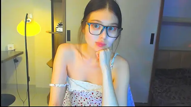 Chat XXX en directo de HopeLovely