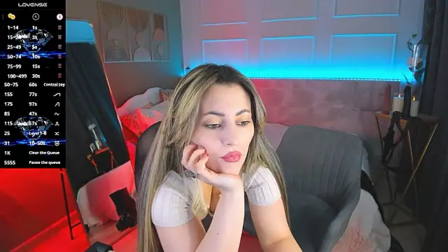 XXX chat uživo modela KylieMellow