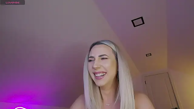 KhloeK 라이브 XXX 채팅