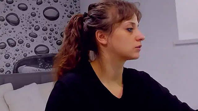 دردشة AlmaFancy الجنسية المباشرة