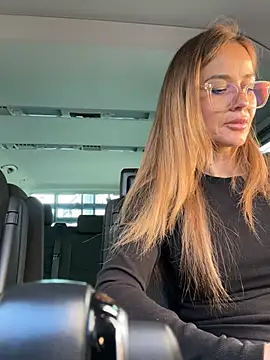 Etwas_neugierig Live XXX-Chat